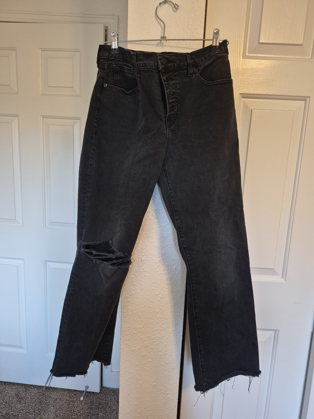 Lucky Brand Women's Black Boot Cut Ripped Jeans